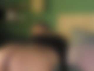 Live cam show with Nayahh - Ebony on AdultVida.com
