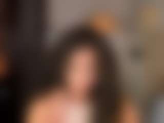 Live cam show with Nayahh - Public Black on Mixed Magazine Live