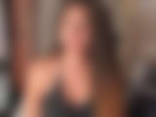 Live cam show with Nayahh - Shaved on hrnylive.com