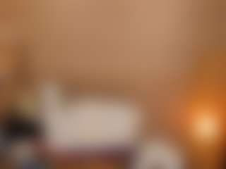 Live cam show with Nayahh - Athletic Public on https://playwithruby.com