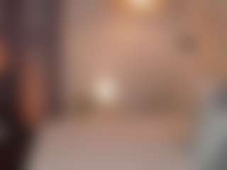 Live cam show with Nayahh - Shaved on Camsoda