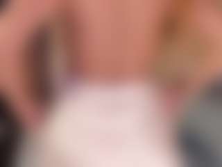 Live cam show with Nayahh - Shaved on MyBangCams