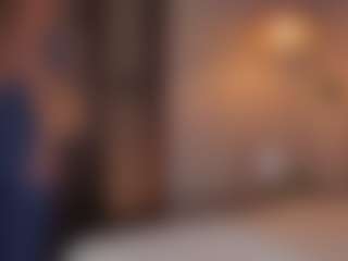 Live cam show with Nayahh - Sexwebcam Black on CamClone