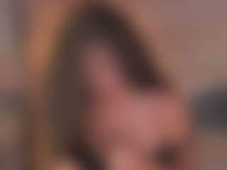 Live cam show with Nayahh - Body Massage on WildCum