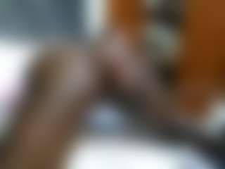 Live cam show with queentalia - Small Ass on StripNow