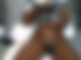 Live cam show with queentalia - Ebony Petite on Dare Cams