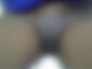 Live cam show with queentalia - Ebony on Gym Cam Girls | kenya