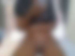 Live cam show with queentalia - Small Ass on TottyGirls