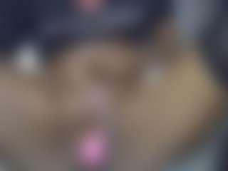 Live cam show with queentalia - Ebony Petite on sexytreat.net