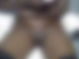 Live cam show with queentalia - Black Petite on Camsoda | kenya