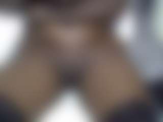 Live cam show with queentalia - Small Ass on Streamer API
