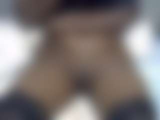 Live cam show with queentalia - Ebony on Camsoda | kenya