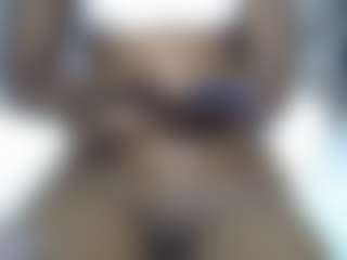 Live cam show with queentalia - Small Ass on crypto-cams