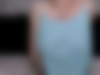 AmberHotQueen's Live Sex Cam Show