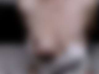 AmberHotQueen MILF webcam performer live streaming