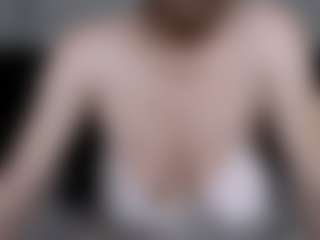 AmberHotQueen's Live Sex Cam Show