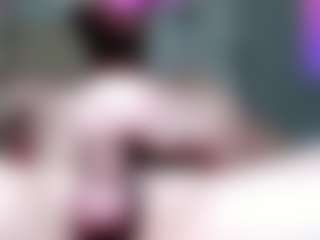 Live cam show with kalvin-hugecums - Blowjob on AdultVida.com