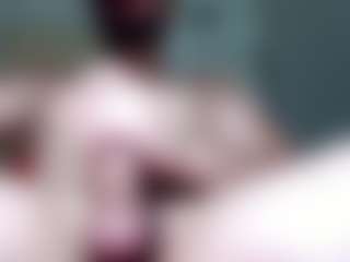 kalvin-hugecums's Live Sex Cam Show