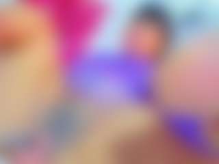 liaantonela69's Live Sex Cam Show