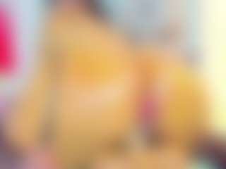 liaantonela69's Live Sex Cam Show