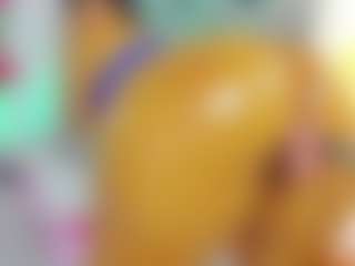 liaantonela69's Live Sex Cam Show