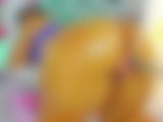 liaantonela69's Live Sex Cam Show