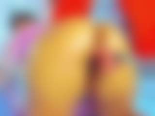 liaantonela69's Live Sex Cam Show