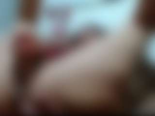Live cam show with LITACAM30 - Middle Aged on Cam Slut