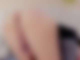 Mia-Thompson-1's Live Sex Cam Show