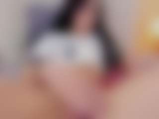 Mia-Thompson-1's Live Sex Cam Show