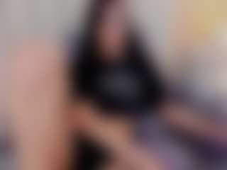 Mia-Thompson-1's Live Sex Cam Show