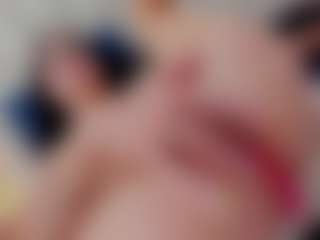 Mia-Thompson-1's Live Sex Cam Show