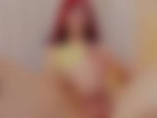 Mia-Thompson-1's Live Sex Cam Show