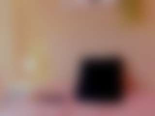 Mia-Thompson-1's Live Sex Cam Show
