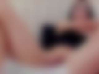 Live cam show with Mia-Thompson-1 - Gape on Strip Flash - Live Sex Shows