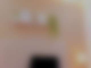 Mia-Thompson-1's Live Sex Cam Show
