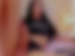 Mia-Thompson-1's Live Sex Cam Show