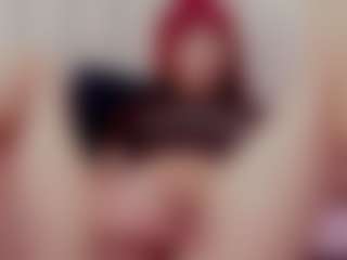 Mia-Thompson-1's Live Sex Cam Show