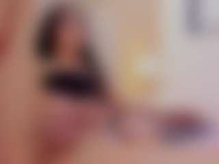 Mia-Thompson-1's Live Sex Cam Show