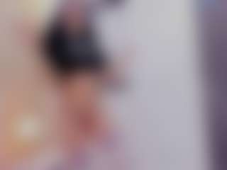 Mia-Thompson-1's Live Sex Cam Show