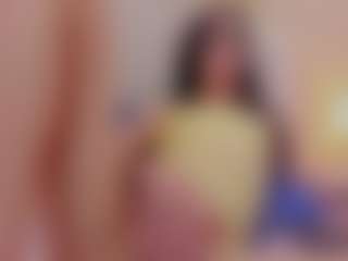 Mia-Thompson-1's Live Sex Cam Show