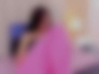 Live cam show with Mia-Thompson-1 - Black Hair on StripNow