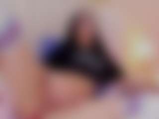 Live cam show with Mia-Thompson-1 - Brown Eyes on Soda Cam
