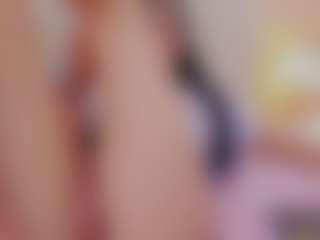 Live cam show with Mia-Thompson-1 - White on Camsoda | colombia