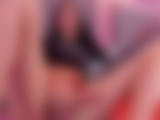 Mia-Thompson-1's Live Sex Cam Show