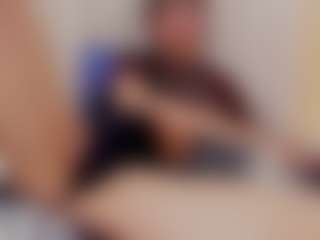 Mia-Thompson-1's Live Sex Cam Show