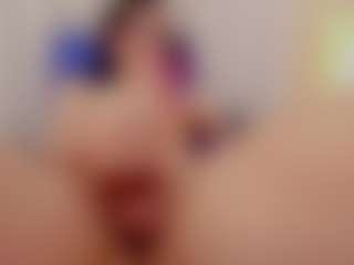 Live cam show with Mia-Thompson-1 - Orgasm on Camsoda