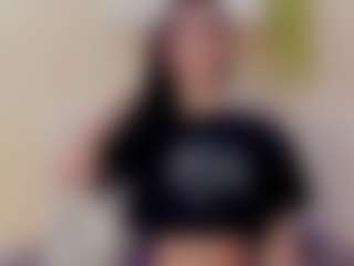 Live cam show with Mia-Thompson-1 - Young Adult on Camsoda