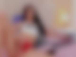 Live cam show with Mia-Thompson-1 - Teen (18+) on Camsoda