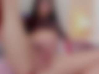 Mia-Thompson-1's Live Sex Cam Show